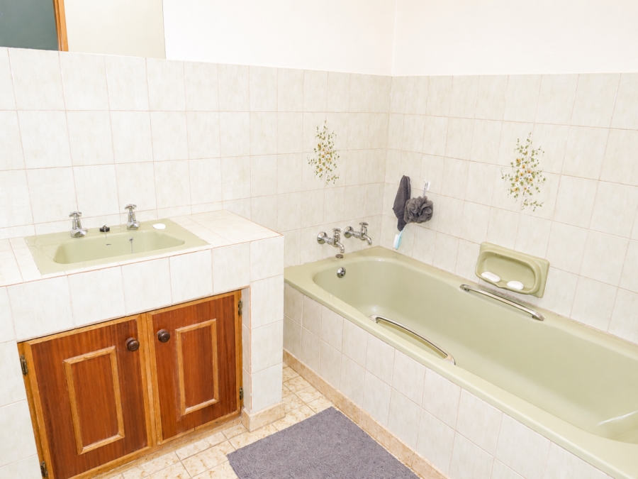 4 Bedroom Property for Sale in Orkney North West